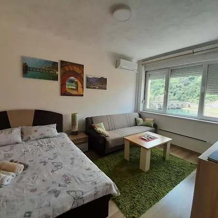 Apartment Trg